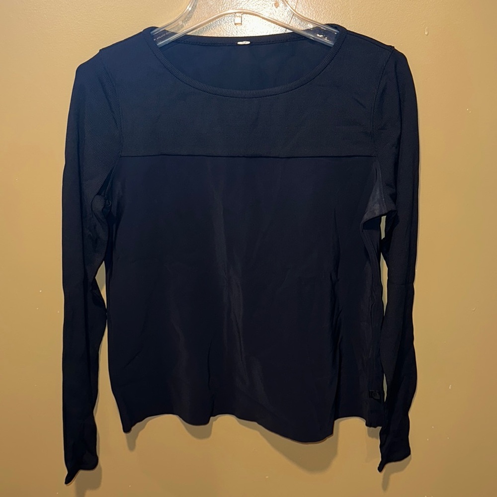 Lululemon long sleeve top